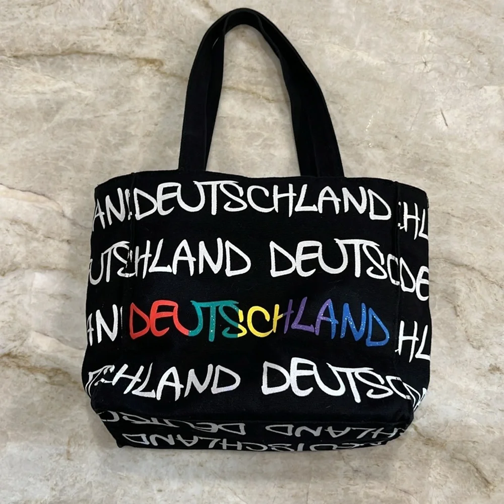 Robin Ruth‎ | Deutschland Canvas Bag Small | Black / Multi | 9x10x4
